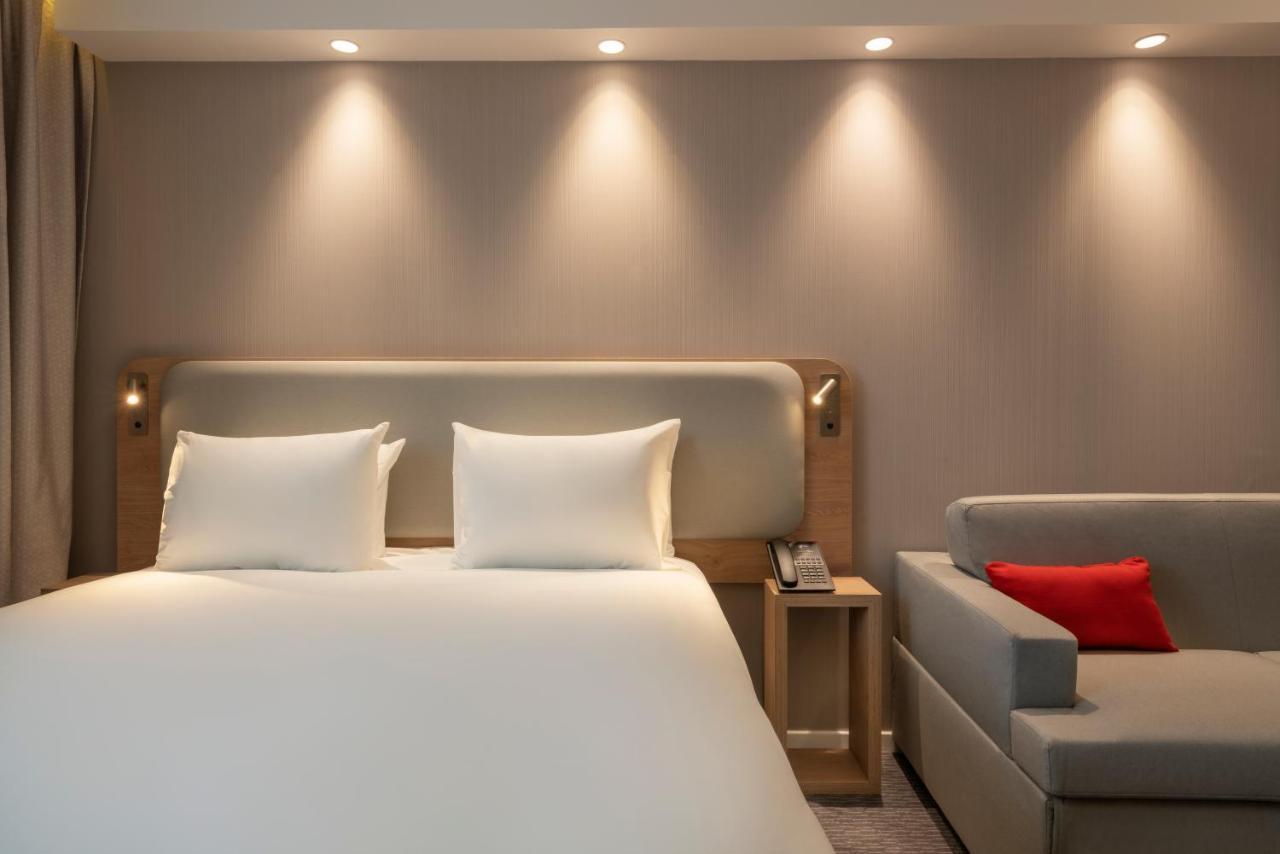 Holiday Inn Express - Marne-La-Vallee Val D'Europe By Ihg Байи-Роменвилье Экстерьер фото