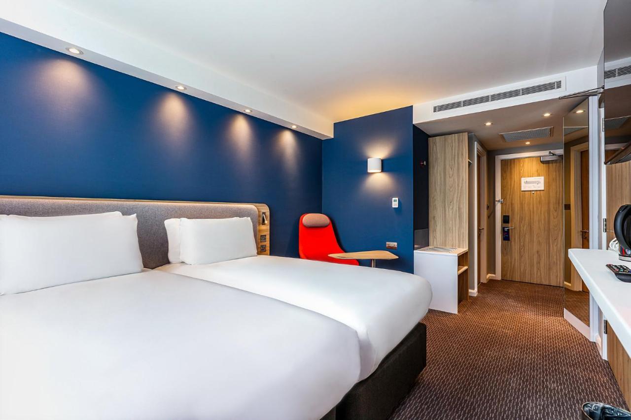 Holiday Inn Express - Marne-La-Vallee Val D'Europe By Ihg Байи-Роменвилье Экстерьер фото