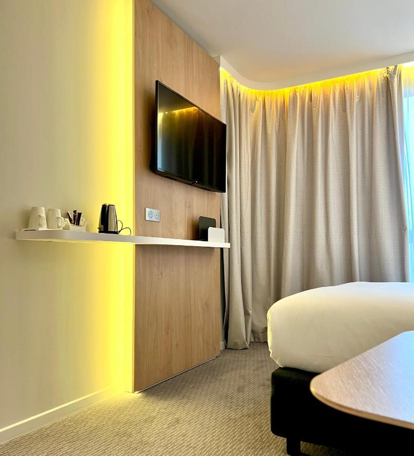 Holiday Inn Express - Marne-La-Vallee Val D'Europe By Ihg Байи-Роменвилье Экстерьер фото